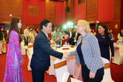 Đẩy mạnh hỗ trợ phụ nữ khởi nghiệp, sản xuất kinh doanh