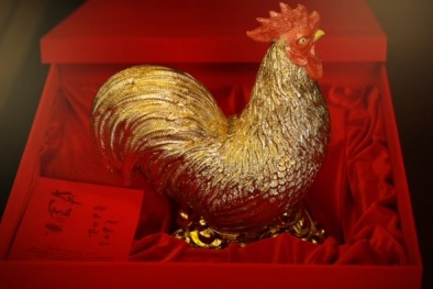 Gà phủ 'vàng ròng' 30 triệu một con chơi Tết của đại gia