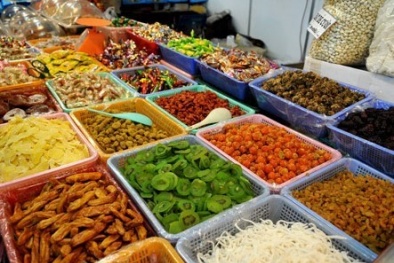 Ngày Tết ăn nhiều hoa quả sấy khô có nguy cơ tử vong