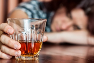 5 nguyên tắc phòng ngừa ngộ độc rượu dịp Tết
