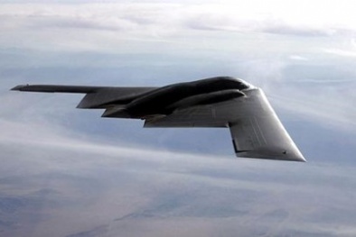 Máy bay ném bom B-2 Spirit 'đắt xắt ra miếng' được tăng uy lực