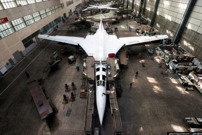 Máy bay huyền thoại Tu-160M2 được ‘lột xác’ gấp đôi uy lực