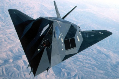 Máy bay F-117A của không quân Hoa Kỳ 'nham hiểm' tới mức nào?