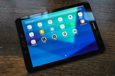 Samsung Galaxy Tab S3 và iPad Pro: Đâu là 'lựa chọn sáng suốt'?