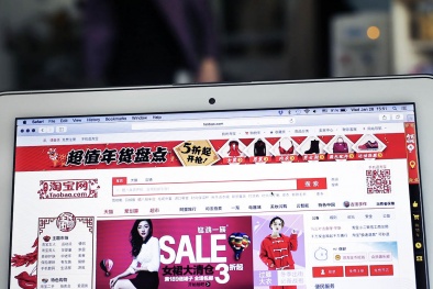 Bỏ nghề nông bán hàng online, cả làng thành triệu phú