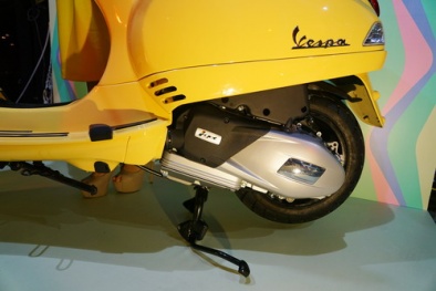 Cận cảnh chiếc Vespa LX 2017 giá 68 triệu đồng