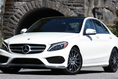 Mercedes-Benz sẽ triệu hồi gần 1000 xe sang tại Việt Nam