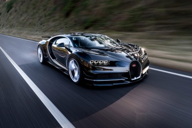 Siêu xe Bugatti Chiron: Từ trong ra ngoài đẹp như thế nào?