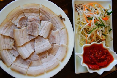 7 thực phẩm 'khắc tinh' của thịt lợn cần lưu ý