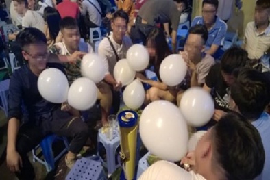 Hà Nội: Siết chặt việc kinh doanh, buôn bán 'bóng cười'