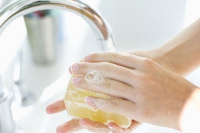Mỹ lại phát hiện một chất hóa học nguy hiểm có trong xà phòng rửa tay