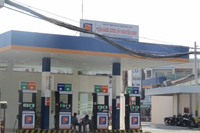 Cổ phiếu xăng dầu Petrolimex chào sàn HOSE với mã chứng khoán PLX
