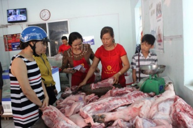 'Khủng hoảng' thừa thịt lợn đã tìm thấy lối thoát?