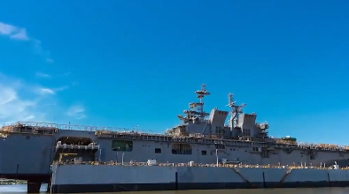 Choáng với tàu đổ bộ USS Tripoli ‘khủng’ nhất thế giới của Mỹ vừa hạ thủy