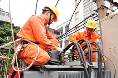 Ngành điện đề cao an toàn vệ sinh lao động