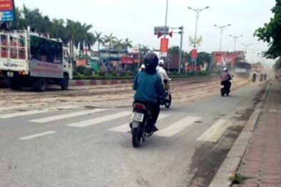 Thành phố Uông Bí: Phạt gần chục xe tải làm vãi đất khiến phố xá bụi mịt mù
