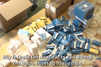 400 kg thuốc tân dược lậu cất giấu gần cửa khẩu