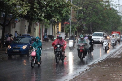 Bắc Bộ tiếp tục mưa vừa và dông, cả nước mát mẻ