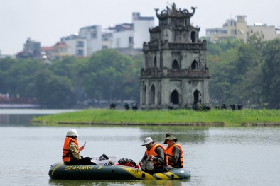'50 năm nay, Hồ Gươm chưa được nạo vét quy mô nên đặc tính ô nhiễm rất nghiêm trọng'