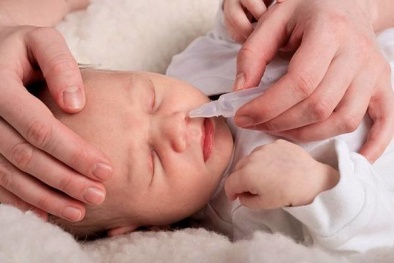 Cảnh báo nước muối sinh lý gây phản ứng nặng với bệnh nhân