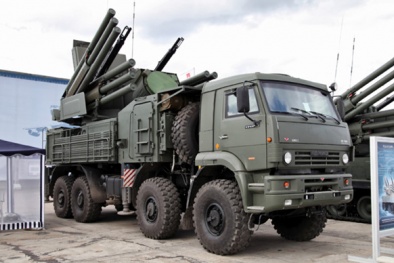 Tên lửa phòng không Pantsir-S1 của Nga 'nuốt chửng' đối thủ chính xác