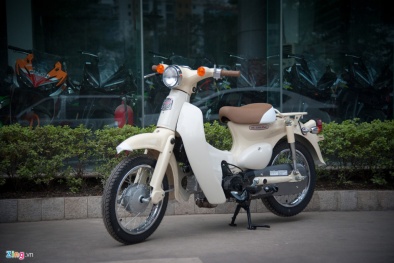 Loạt Honda Super Cub ‘siêu hiếm’ giá 100 triệu đồng gây xôn xao ở Việt Nam