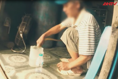 Ai dám uống khi biết sự thực rượu siêu rẻ 9.000 đồng/lít ở quán nhậu