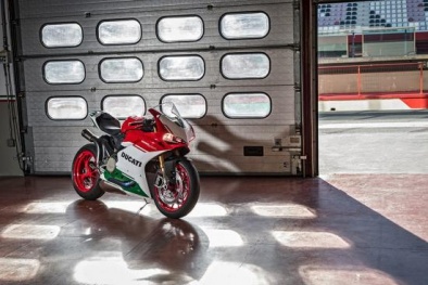 Cận cảnh phiên bản 1299 Panigale R Final Edition giá gần 1 tỷ đồng của Ducati