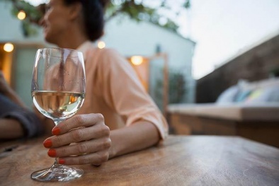 Bỏ ngay những thực phẩm này ra khỏi đầu nếu không muốn ung thư vú