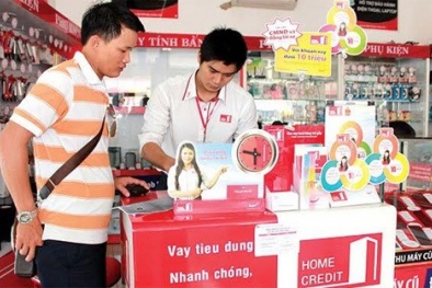 Vì sao lãi suất cho vay tiêu dùng gấp 3 lần lãi ngân hàng?