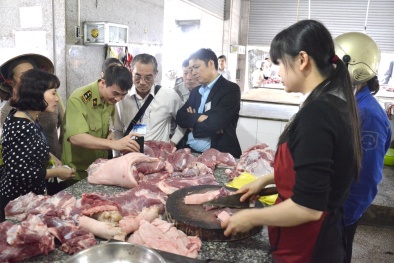 Kiểm tra nhanh thực phẩm tại các chợ, trung tâm thương mại
