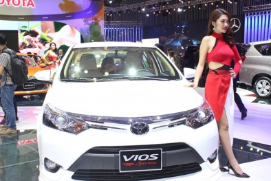 Trong tháng 8/2017, ô tô Toyota tiếp tục giảm sâu: Điều khó tin đang diễn ra