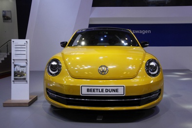 Thị trường ‘tò mò’ với Volkswagen Beetle Dune lần đầu xuất hiện tại Việt Nam
