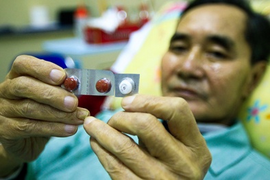 Vụ Pharma nhập thuốc H-Capita: Chuyên gia nói ‘thuốc giả’, Bộ Y tế bảo ‘không’