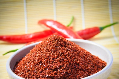 Nếu hay đi ăn ở nhà hàng, quán bình dân đừng bao giờ động đũa tới thứ này