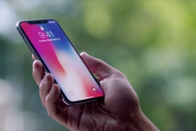 iPhone X và Galaxy Note 8: Đặt lên bàn cân 2 ‘siêu phẩm’