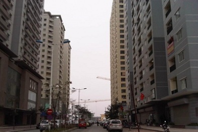 Hà Nội: Rơi từ tầng 20 chung cư, người phụ nữ tử vong
