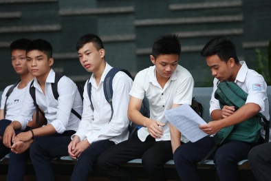 Sự thật một trường nổi tiếng ở TP. HCM cấm nam nữ ngồi cạnh nhau: Thầy hiệu trưởng lên tiếng