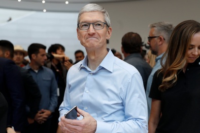 Nhiều người sẵn sàng mua iPhone X bản đắt nhất 1.149 USD