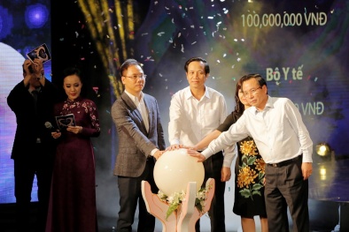 Tập đoàn FLC chung tay cùng tháng cao điểm ‘Vì người nghèo’ năm 2017