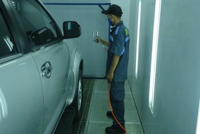Cách xử lý vết xước sơn xe ô tô kỳ công