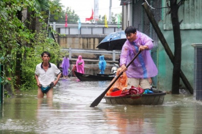 Hơn 100 người chết và mất tích do cơn bão số 12 gây ra