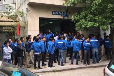Tiết lộ lý do tài xế bỏ taxi truyền thống, đầu quân cho Uber, Grab