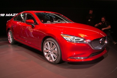 Mazda 6 2018 ra mắt, cạnh tranh trực tiếp với Toyota Camry