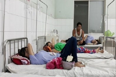 Sau bữa cơm chiều gần 100 công nhân Công ty Pungkook nhập viện