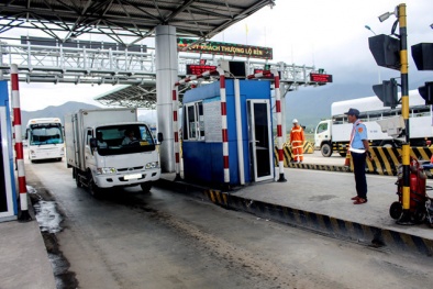 Không có tiền 100 đồng trả tài xế: BOT Ninh An buộc phải xả trạm