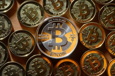 Đồng Bitcoin ‘bay hơi’ chóng mặt người chơi chớ mạo hiểm