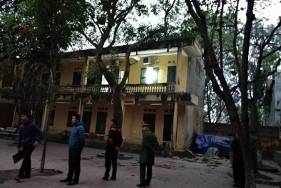 Bắc Ninh: Sập lan can trường học, nhiều học sinh bị rơi xuống từ tầng 2