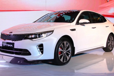 Kia giảm giá hàng loạt xe đời 2016, cao nhất giảm 80 triệu đồng/chiếc