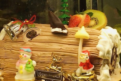 Noel 2017: Cửa hàng bánh kem ‘hốt bạc’